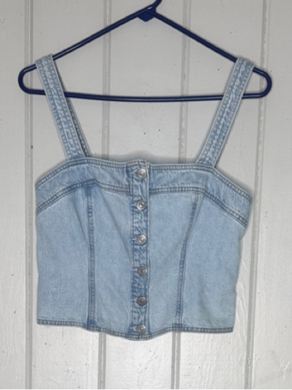 Levi's Light Wash Denim Button-Front Crop Top